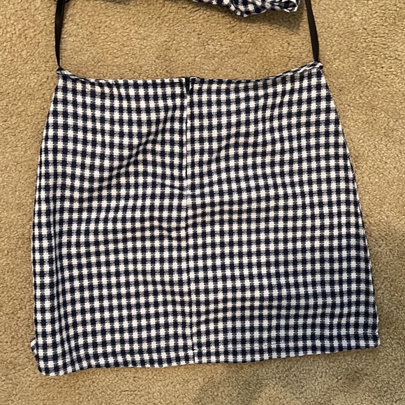 B Darlin Handkerchief two piece set size 11/12 never worn - Picture 3 of 5